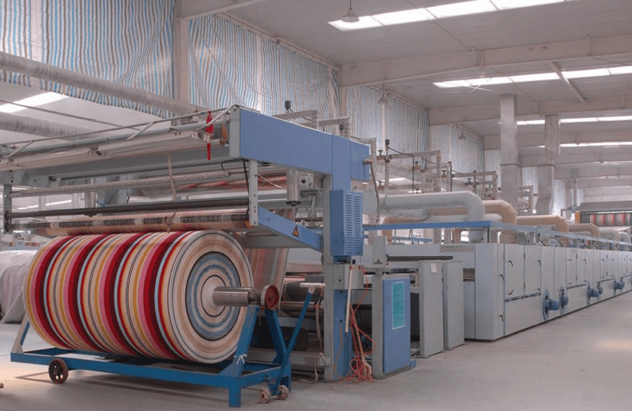 (圖:紡織廠現場工作)