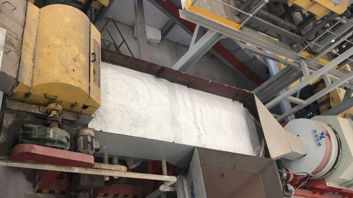 (圖:工業清洗泡沫)