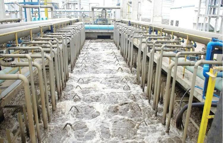 (圖:南輝日化洗滌污水廢水客戶起泡現(xiàn)場)